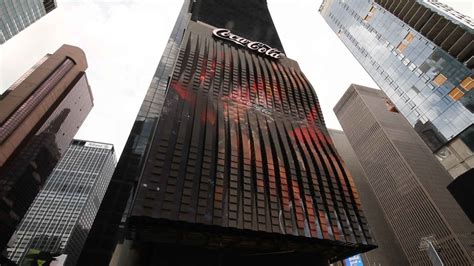 Radius Displays Partners with Coca Cola to Unveil Iconic Billboard in ...