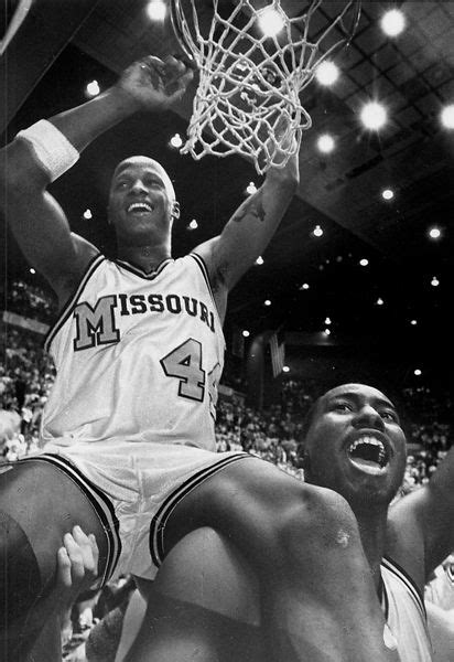 Former Missouri basketball star, NBA player Anthony Peeler wants to ...