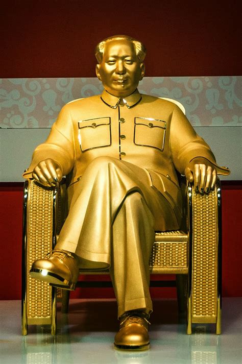 Images Archival Store: Golden statue of 'Mao Zedong' Founding Father of ...