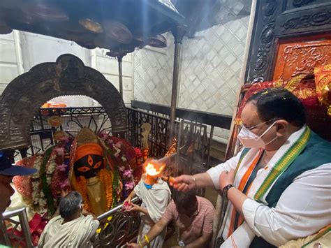 Photographs : BJP National President Shri J.P. Nadda offered prayers at ...