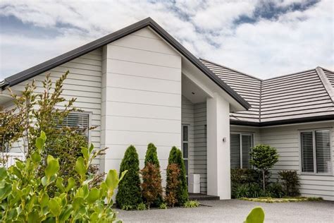 James Hardie - Linea weatherboard | Exterior paint colors, Exterior ...