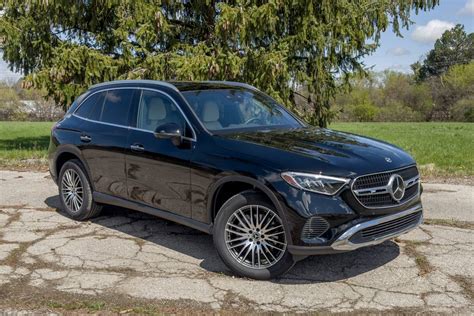 2023 Mercedes-Benz GLC300 Review: Fresher but Still Frustrating | Cars.com