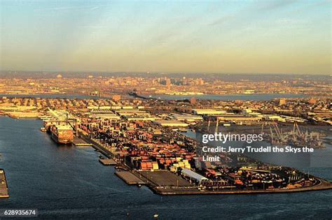 Newark Port Photos and Premium High Res Pictures - Getty Images