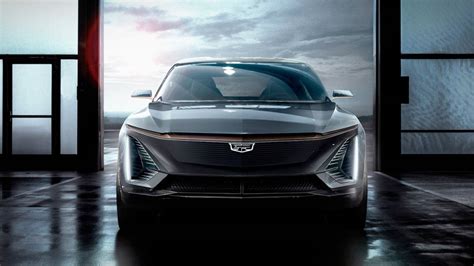 Cadillac Lyriq all-electric SUV is debuting on August 6 - SlashGear