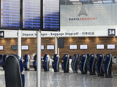 Paris Aéroport : 100 bornes libre-service d’Amadeus en plus | Air Journal