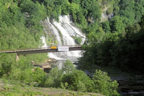 Rock Island Waterfalls, Rock Island, TN. | Waterfall, Rock island ...