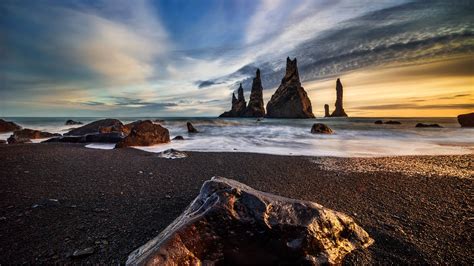 This Black Sand Beach Of Iceland Is Both Bizzare And Beautiful