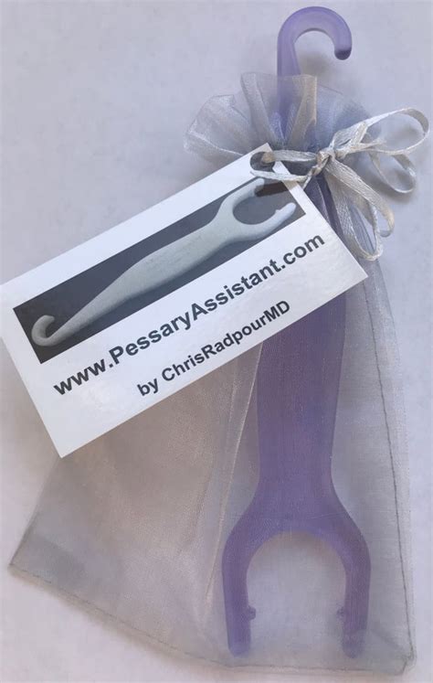 Pessary Assistant placement and removal tool