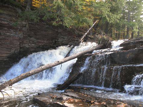 Falls in Upper Peninsula, Michigan | Beautiful waterfalls, Waterfall ...