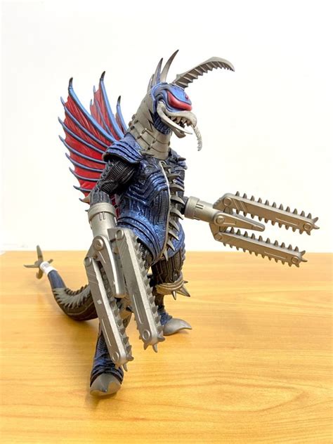 Bandai Godzilla Final Wars Gigan Figure 2001 * T03790*, Hobbies & Toys ...