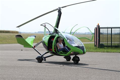 DiNelly eXoGyro - worlds first 4 doors ultralight gyrocopter | Light ...