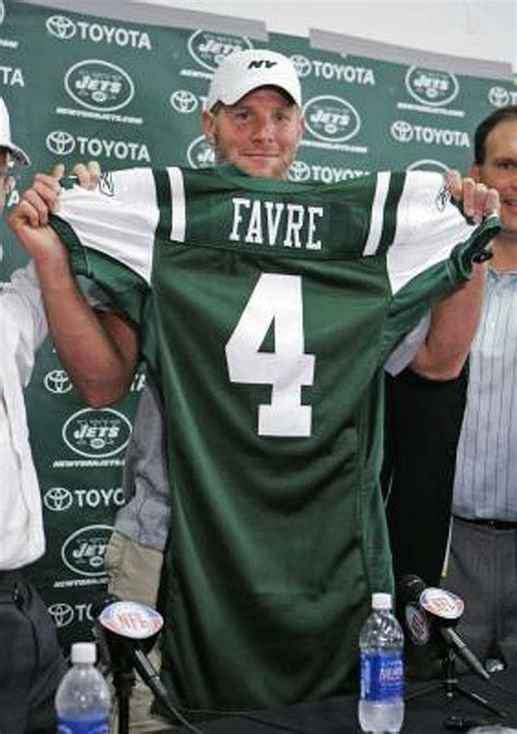 Brett Favre introduced by Jets