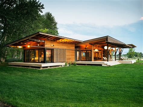 Favorite Home Exterior Designs - Sunset Magazine