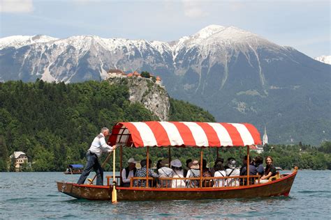 A photo gallery with landscape photos of Lake Bled in Slovenia