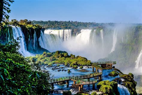 The Iguazu Falls - the Argentine side