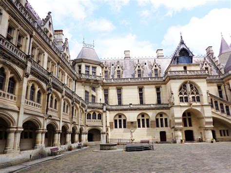 Visiting Merlin's Fairytale Chateau de Pierrefonds in France | French ...