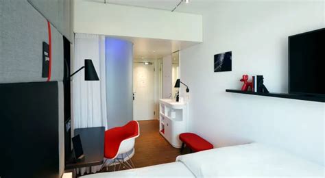 citizenM Zurich Hotel | Luxury for the wise | Book now