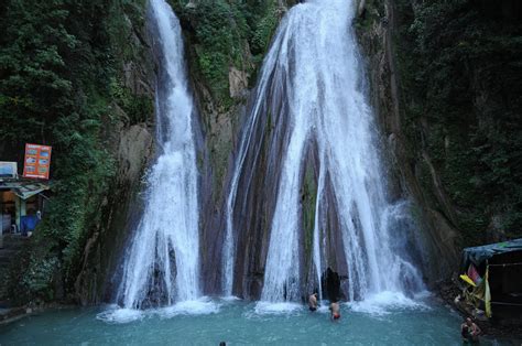 Kempty Falls - One of the Top Attractions in Mussoorie, India - Yatra.com