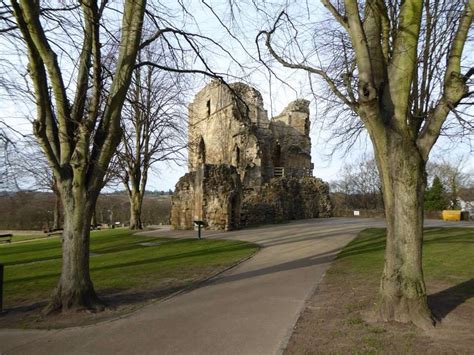 Knaresborough Castle | Knaresborough castle, Castle, Natural landmarks