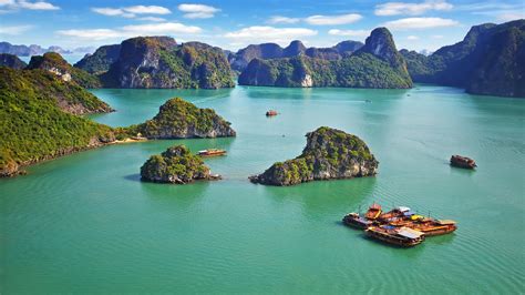 Ha Long Bay, Vietnam, mountains, sea, 4K HD Wallpaper