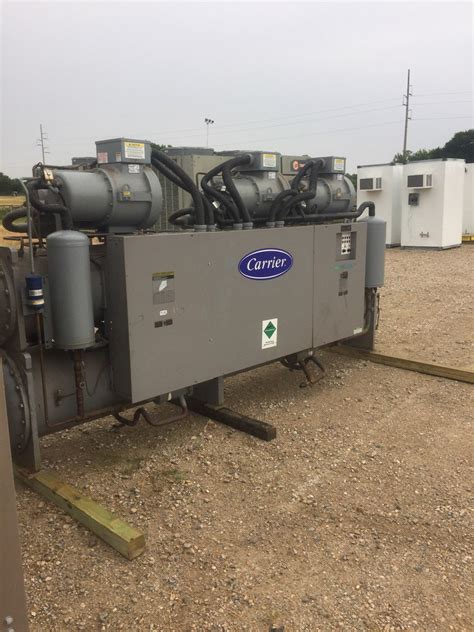 CARRIER - 250 Ton Water Cooled Chiller | Texas Used Chillers