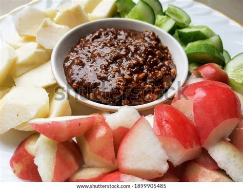 Rujak Buah Traditional Fruit Salad Dish Stock Photo 1899905485 ...