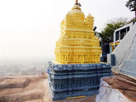 Sri Panakala Lakshmi Narasimha Swamy Temple in Mangalagiri, Guntur ...