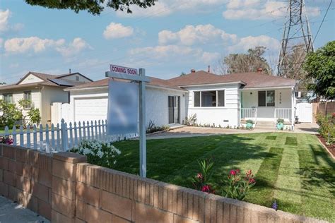 Lakewood, CA Real Estate - Lakewood Homes for Sale | realtor.com®