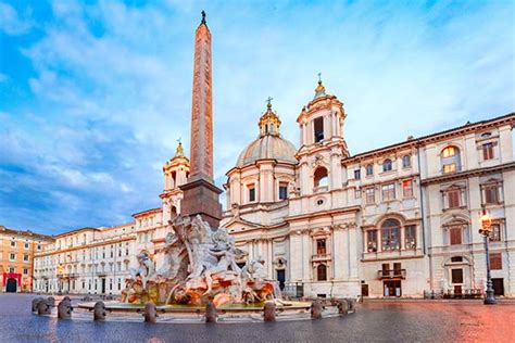 Piazza Navona Rome - Square with beautiful fountains