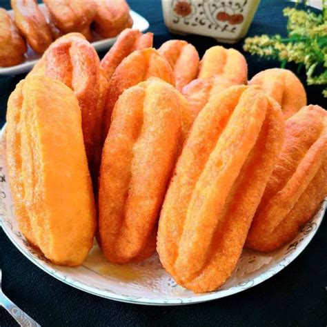 Chinese Deep Fried Dough Stick Recipe Youtiao - Easyfoodcook