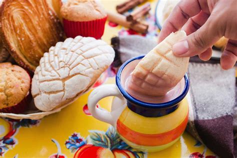 Conchas, Traditional Mexican Sweet Bread