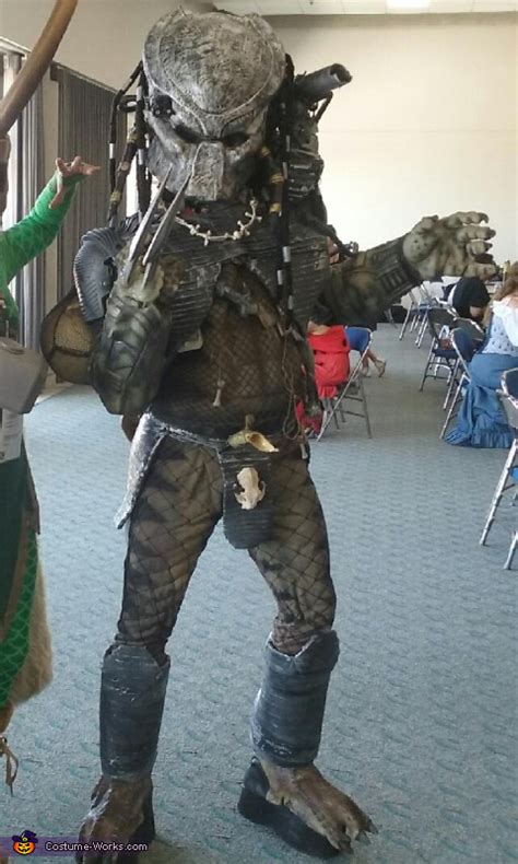 Alien vs. Predator Costume - Photo 4/8