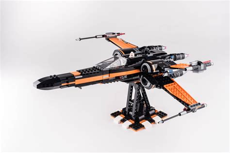 Custom stand for Poe Dameron's LEGO X-wing (set 75102) : lego