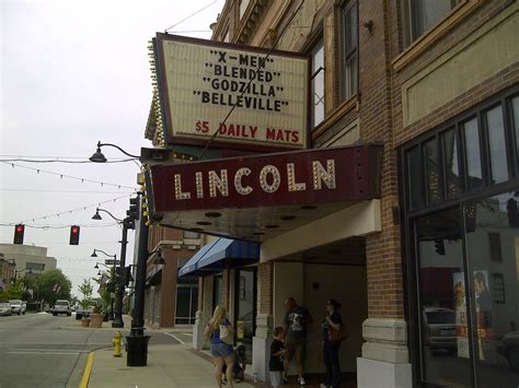 Lincoln Theater, Belleville, IL | This day, the movie "Belle… | Flickr