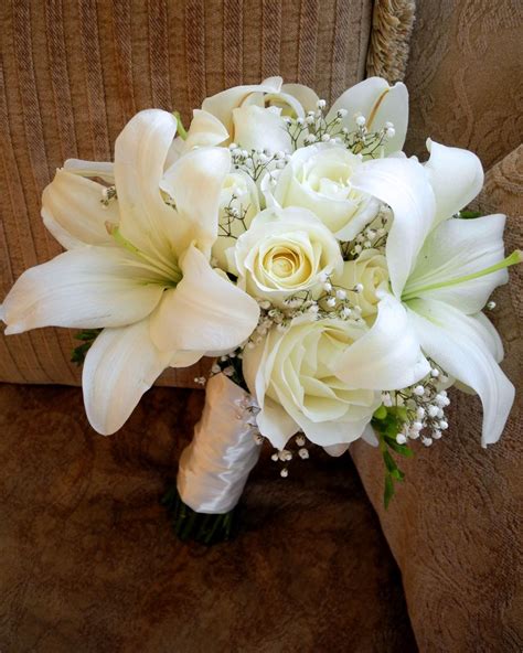 The Flower Girl Blog: white bridal bouquet