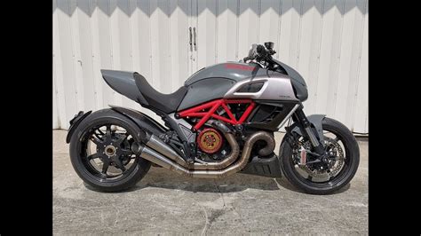 Ducati Diavel 1200 2011 - Auto Motor - YouTube