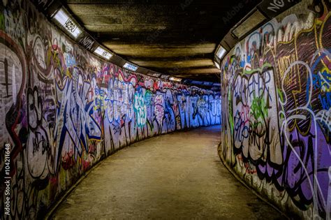 Wall Murals Subway Graffiti - Nikkel Art