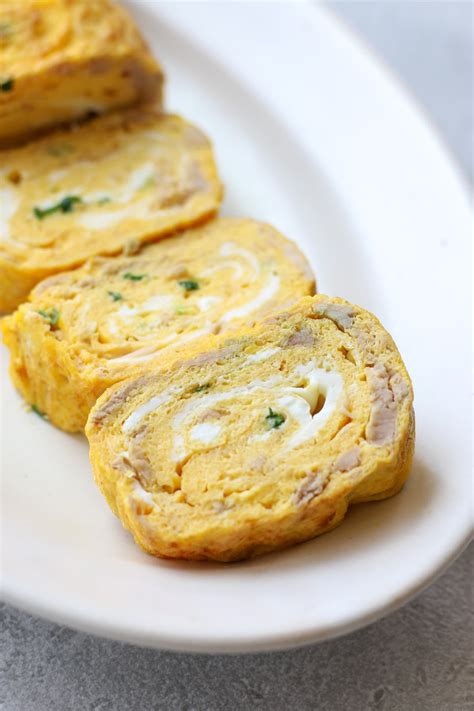 Tuna and Green Onion Tamagoyaki Recipe - Japanese Rolled Egg