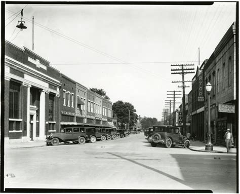 102950-01-photo.tif - Corinth, Miss., Photograph Collec...