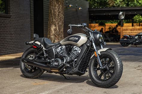 Indian Scout Bobber — A Kinda Sporty Everyday Cruiser