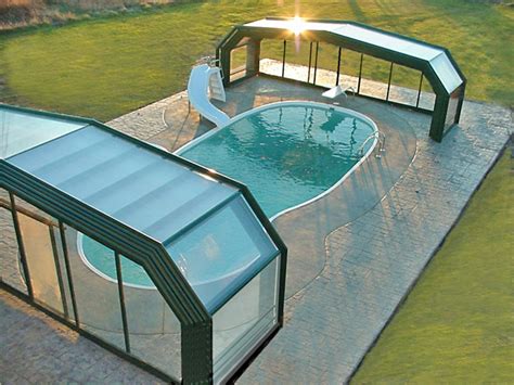 Michigan Pool Enclosure Manufactured by Roll-A-CoverAmerica's Leading ...