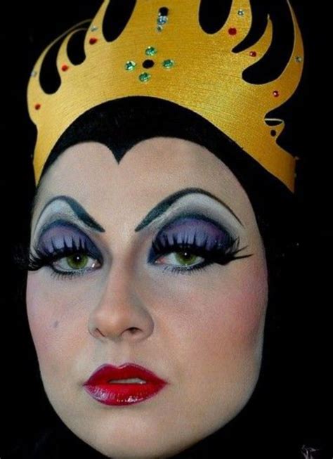 Pin by M Robinson on Disney Bound/Dapper Day | Witch makeup, Snow white ...