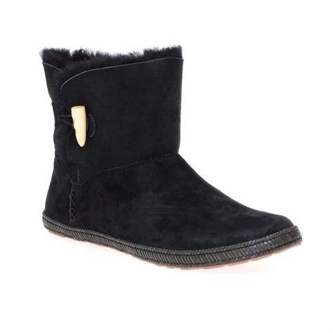 UGG Garnet Black Boots – MyCozyBoots