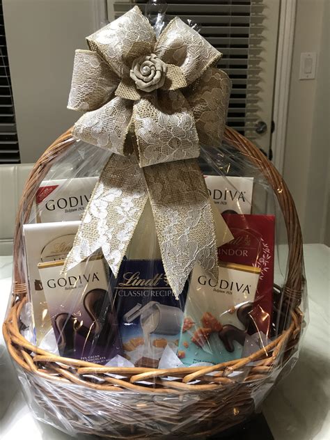 Chocolate gift baskets | Chocolate gifts basket, Diy chocolate gift ...