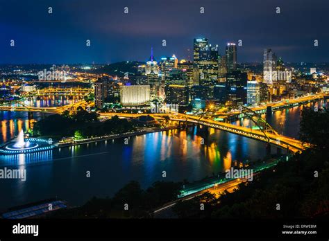 Night view of Pittsburgh from the top of the Duquesne Incline in Mount ...