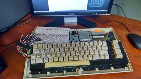 [photos] Weekend project - Quick Commodore 64 USB keyboard ...