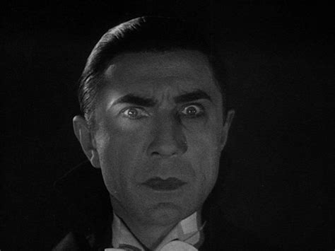 Dracula movie review & film summary (1931) | Roger Ebert