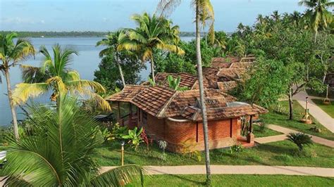 Cherai Beach Resorts | Where to Stay | Kerala Tourism