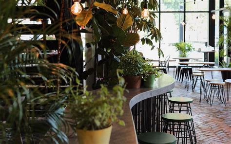 12 Gorgeous Plant-Themed Cafés & Restaurants For A Dose Of Greenery ...