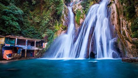 15 Best Waterfalls In Uttarakhand